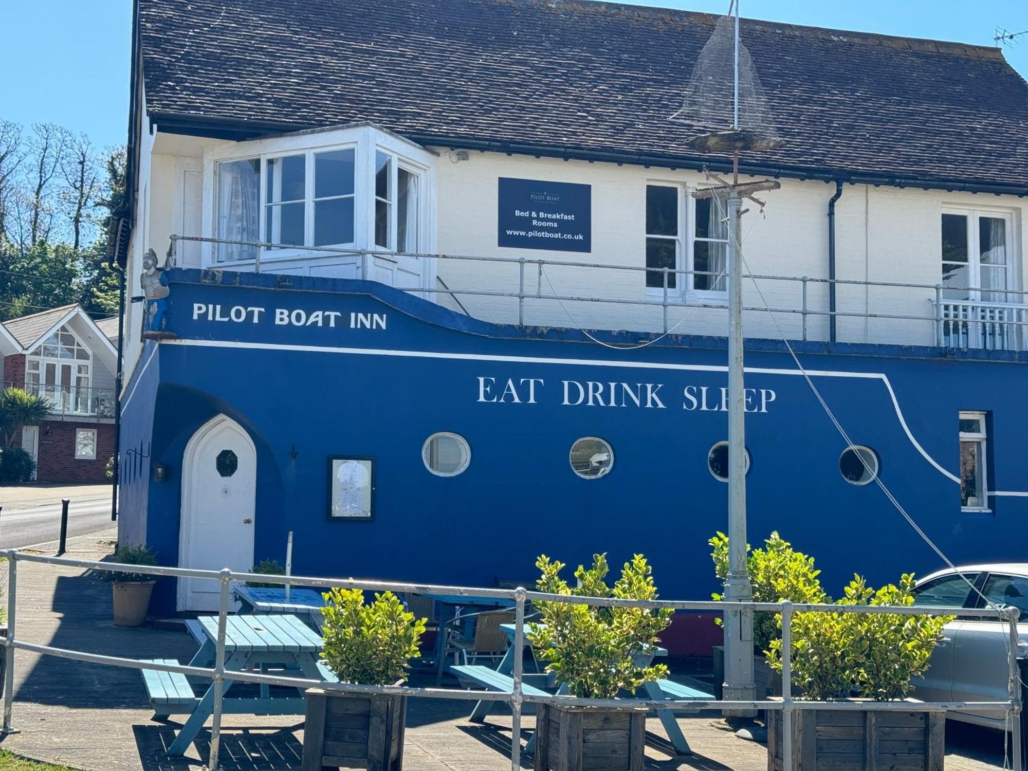 The Pilot Boat Inn, Isle Of Wight Bembridge Exterior photo